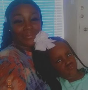 Meet your Posher, Tracey